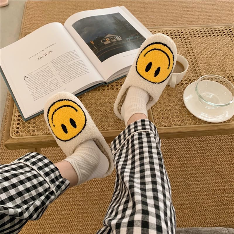 FUUPNN Smile Face Slippers for Girls Boys,Retro Cute Soft Plush Indoor Outdoor Shoes Fuzzy House Lightweight Slippers with Memory Foam Warmth Happy face Slippers Non Slip Smile Slippers for Winter